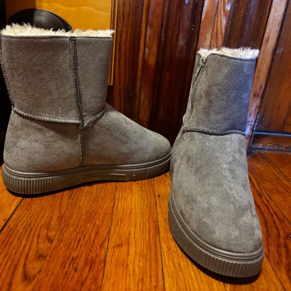 Journee Collection Women's Stelly Gray Ankle Boots Size 8 - Picture 2 of 11